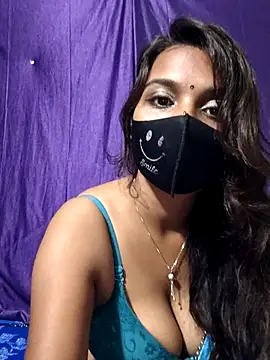 cutie pei002 online show from November 12, 2025, 2:45 am