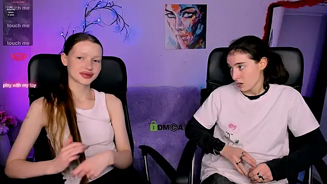 khloebeauty online show from December 13, 2025, 8:14 pm