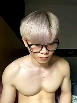 zachlee 69 online show from October 11, 2025, 9:35 pm