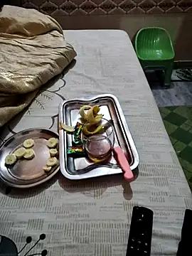 meenu bhabhi547 online show from November 1, 2025, 6:43 pm