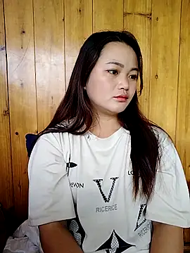 lusy-000 online show from October 22, 2025, 2:56 am