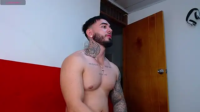 tommyblessd1 online show from September 24, 2025, 6:28 am