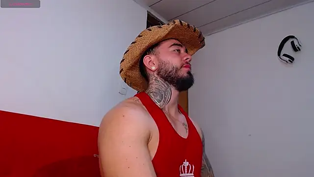 tommyblessd1 online show from October 16, 2025, 8:37 am