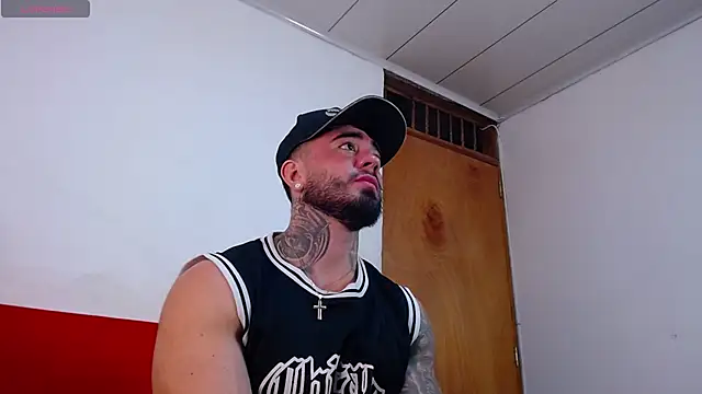 tommyblessd1 online show from April 23, 2026, 6:36 am