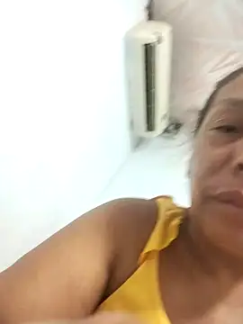 Naomi-Mature online show from September 9, 2025, 7:41 am