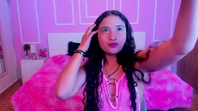 BellaSky4 online show from November 6, 2025, 12:06 pm