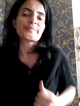 Gecenin Kralicesi online show from May 11, 2026, 5:46 am