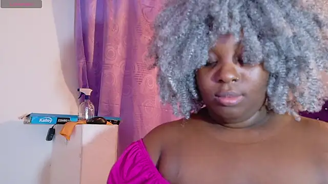 ebony NeighborMoans online show from June 4, 2026, 3:12 am