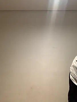 Snapshot of Mellow_Joe chatting on October 31, 2025, 8:10 pm Mellow Joe online show from October 31, 2025, 8:10 pm