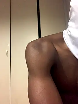 Snapshot of Mellow_Joe chatting on November 7, 2025, 8:20 pm Mellow Joe online show from November 7, 2025, 8:20 pm