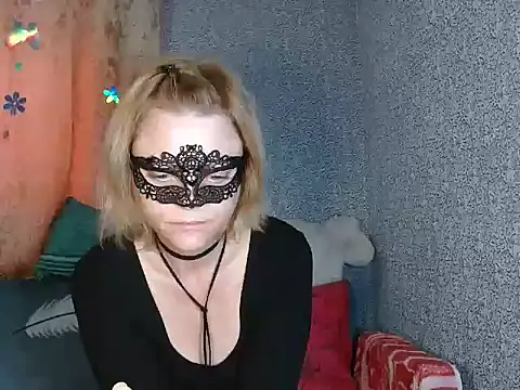 Miss Nona online show from September 15, 2025, 5:18 am