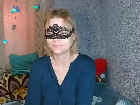 Miss Nona online show from September 24, 2025, 5:33 am