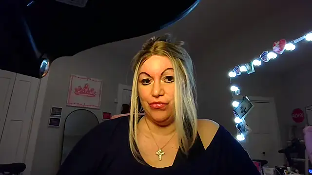Snapshot of Jenna8888 chatting on June 7, 2026, 3:32 am Jenna8888 online show from June 7, 2026, 3:32 am