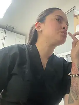 marianm29 online show from April 10, 2026, 12:49 am