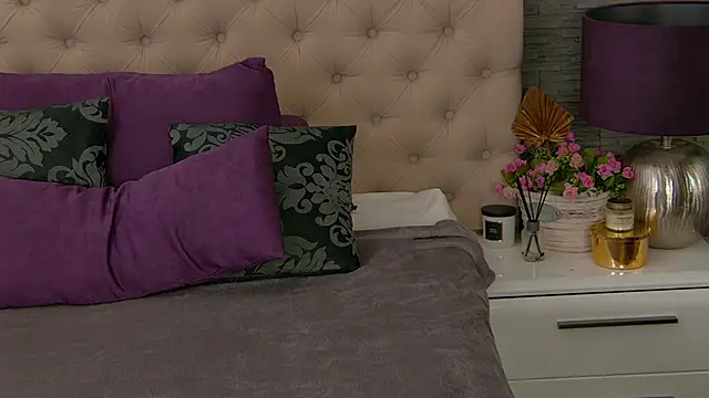 VannyFoxx online show from November 8, 2025, 8:18 pm