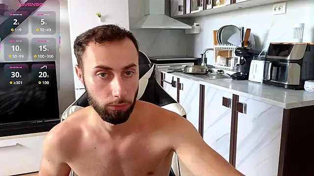 Snapshot of RyanStorm_ chatting on July 5, 2026, 10:11 am RyanStorm online show from July 5, 2026, 10:11 am