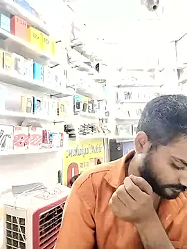 avi007p online show from October 6, 2025, 12:35 pm