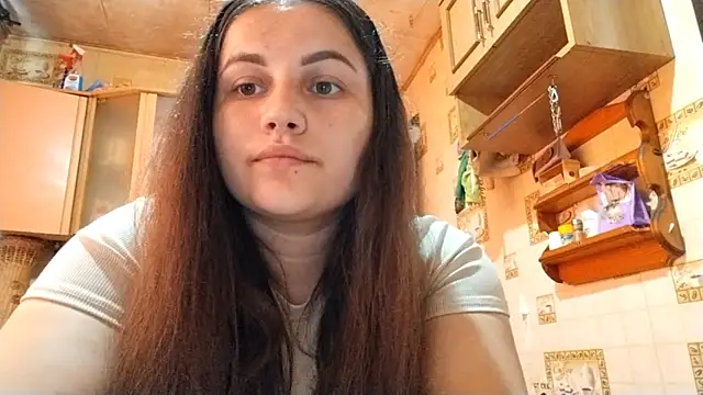 DierdreCousineau online show from September 12, 2025, 10:04 am