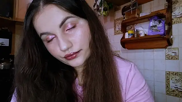 DierdreCousineau online show from October 14, 2025, 8:15 am