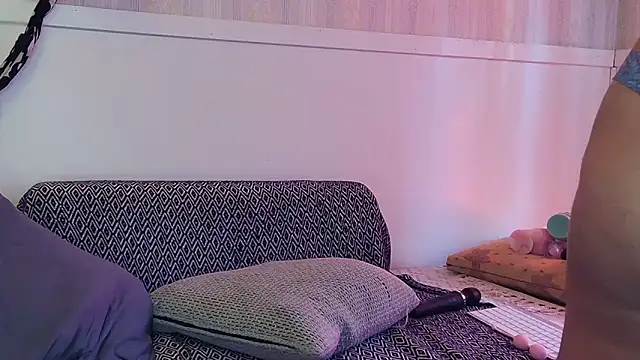 TheNaturalistX online show from September 9, 2025, 2:49 pm