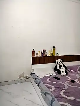 Sexy vernilla online show from April 1, 2026, 11:33 am