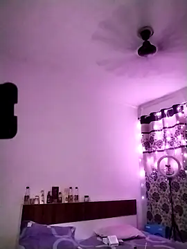 Sexy vernilla online show from April 10, 2026, 8:02 pm