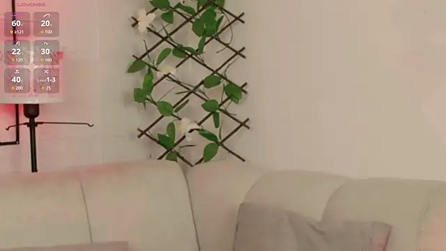 VioletBlacke  online show from June 10, 2026, 1:43 pm
