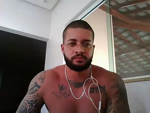 Mitt1993b online show from September 19, 2025, 5:02 pm