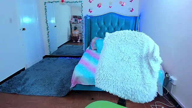 Luna Analya online show from September 9, 2025, 12:48 pm