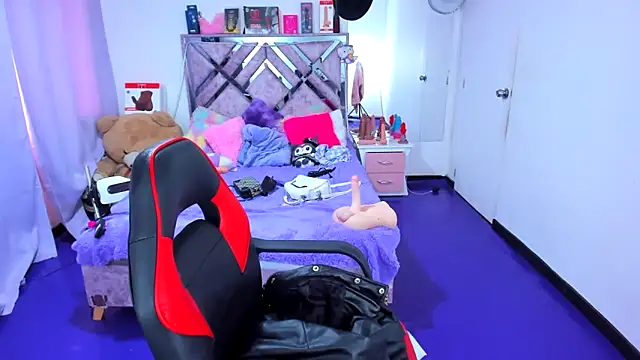 Luna Analya online show from March 9, 2026, 4:00 pm