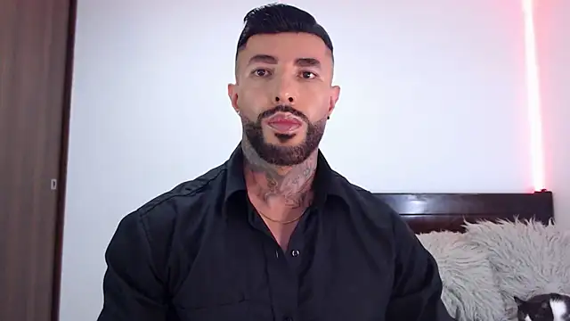 andrea de lucaa online show from January 8, 2026, 3:31 am