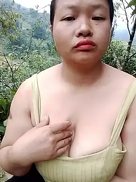 girl-babi online show from September 10, 2025, 9:53 am