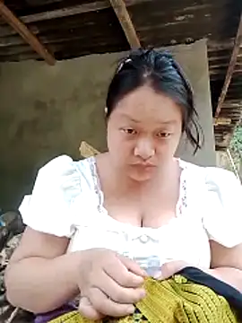 girl-babi online show from May 15, 2026, 11:34 pm