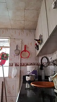 lindasyt online show from March 15, 2026, 4:02 pm