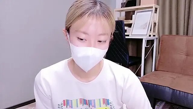 Snapshot of Nana__ch chatting on October 10, 2025, 3:49 am Nana ch online show from October 10, 2025, 3:49 am