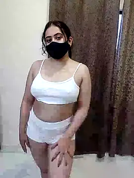 sexy aaliya hamidi online show from October 7, 2025, 9:28 am