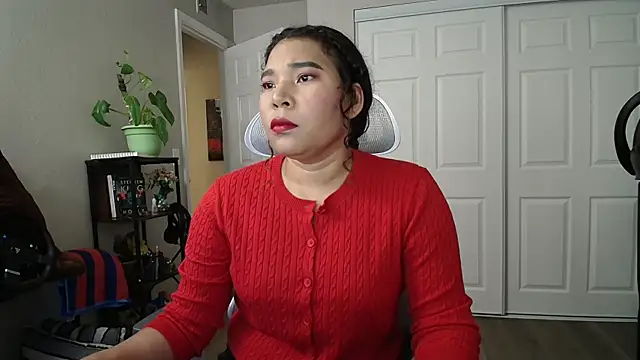 SHEILYN  online show from October 29, 2025, 7:10 am