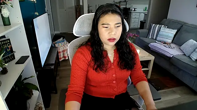 SHEILYN  online show from April 22, 2026, 4:59 am