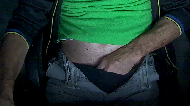 velikifant7 online show from December 22, 2025, 5:48 am