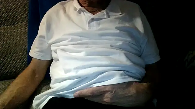 velikifant7 online show from February 9, 2026, 4:11 pm