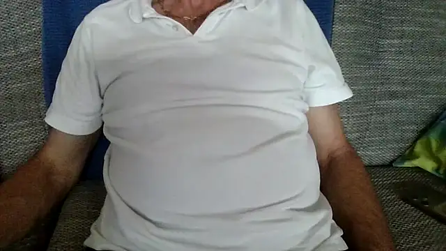 velikifant7 online show from April 19, 2026, 4:17 pm