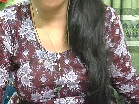 Snapshot of fairy_queen07 chatting on June 6, 2026, 6:34 pm fairy queen07 online show from June 6, 2026, 6:34 pm