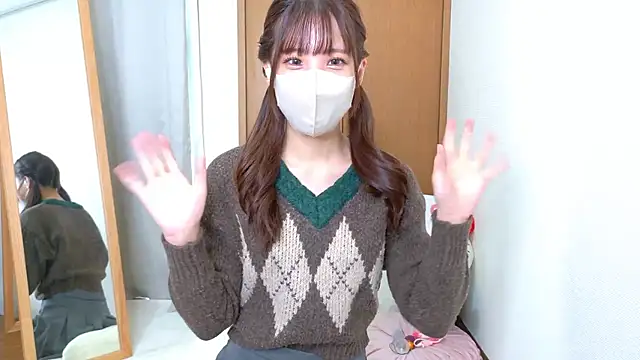 riri  nyan o0 online show from November 5, 2025, 5:07 am