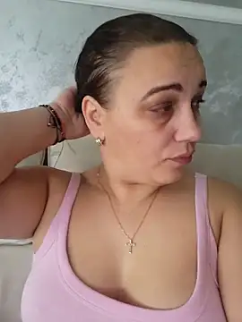 PalomaDesireee online show from November 13, 2025, 8:02 am