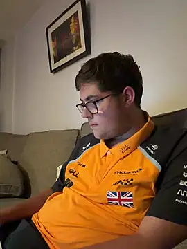 fuckbuddy6789 online show from June 18, 2026, 9:30 pm