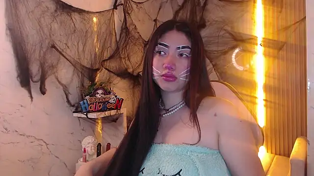 Sophia tf online show from October 16, 2025, 1:34 pm