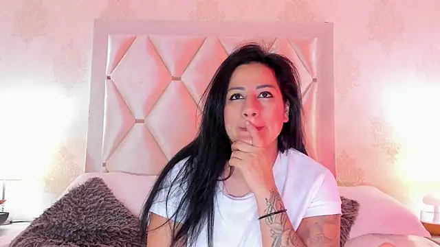 SeleneCarter online show from April 23, 2026, 1:29 am