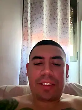 davidxxx099 online show from October 27, 2025, 8:40 am