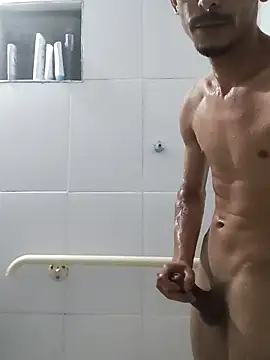 Bm19- online show from October 19, 2025, 4:02 am