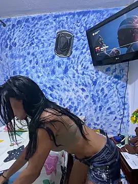 princequinn  online show from March 4, 2026, 7:42 pm